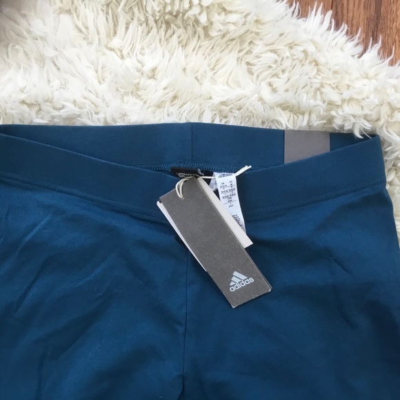 NWT ~ADIDAS ACTIVEWEAR~ - Picture 2 of 6